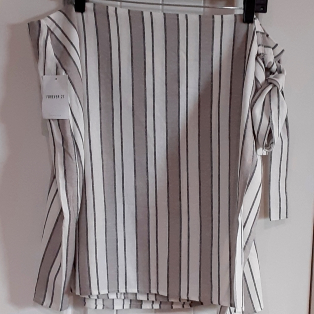 NWT, FOREVER 21, Rayon, Linen Blend,  Wrap Skirt,  Size 3X